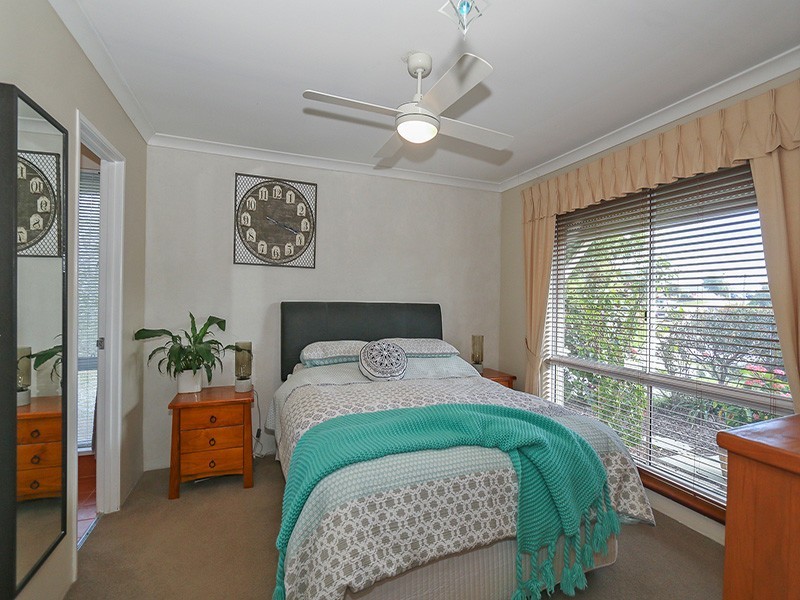 12 Vaughey Road, Quinns Rocks WA 6030