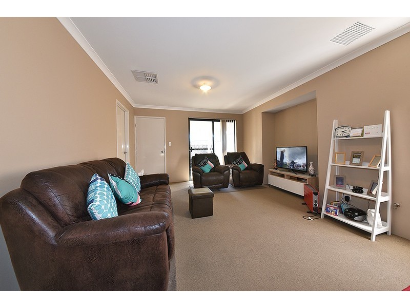 86 Redington Drive, Butler WA 6036