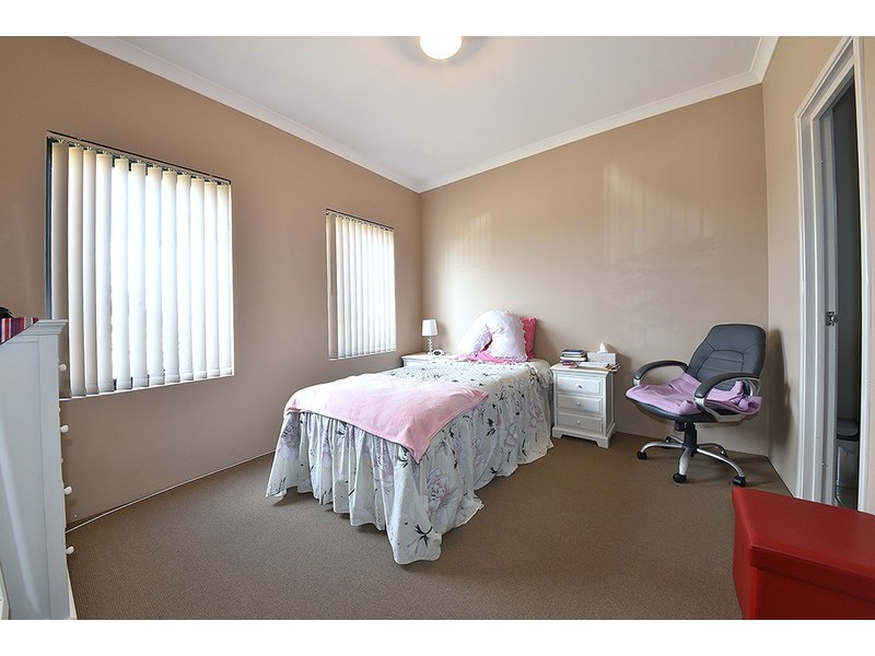 86 Redington Drive, Butler WA 6036