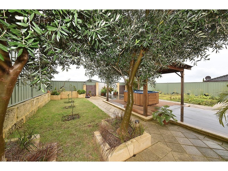 14 Redcloud Ridge, Merriwa WA 6030