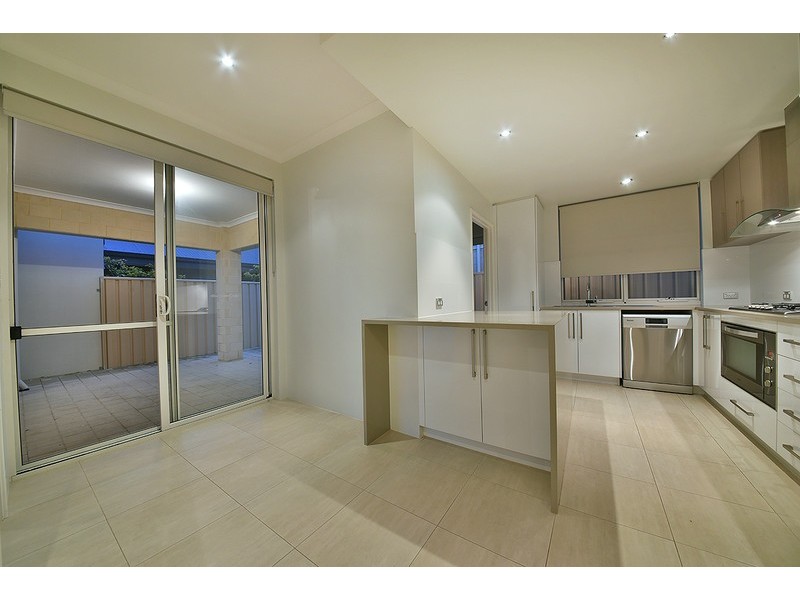 52 Sirius Ramble, Quinns Rocks WA 6030