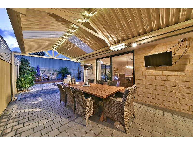39 Dirleton Loop, Butler WA 6036