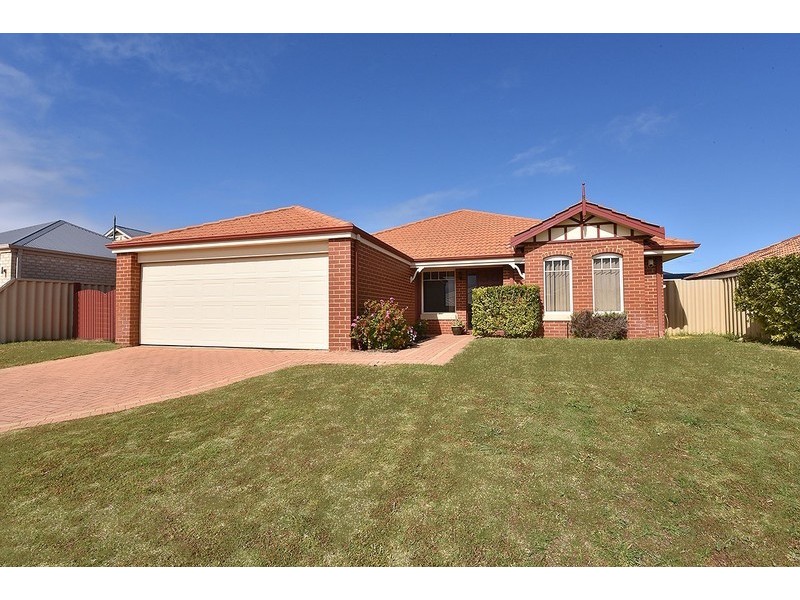 21 Ammanford Crescent, Butler WA 6036