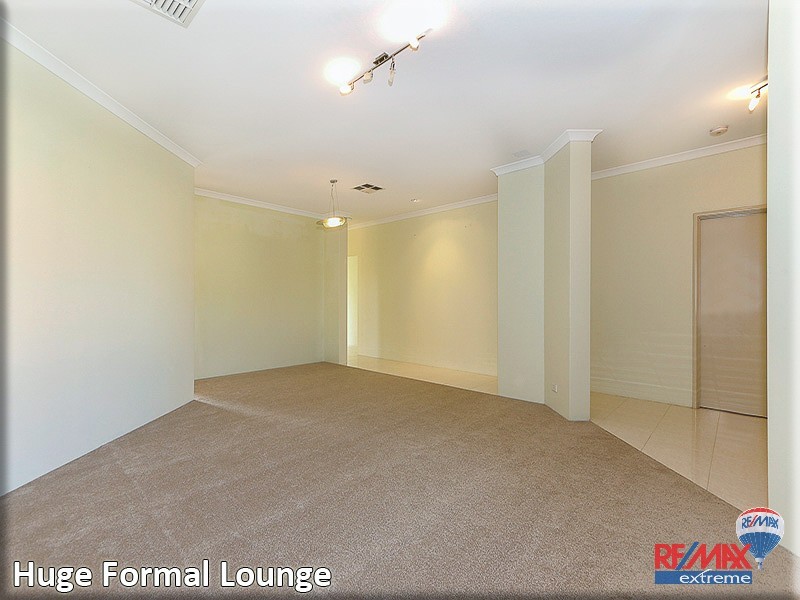 17 Reigate Way, Butler WA 6036