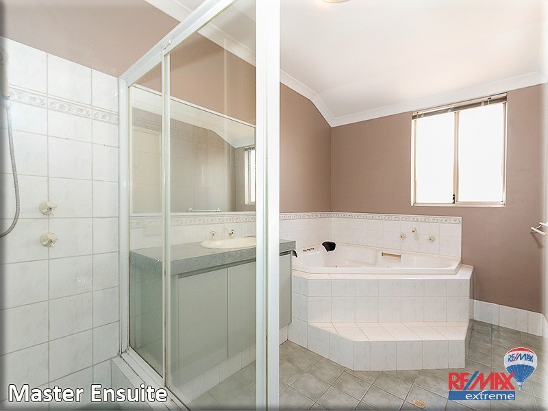 17 Reigate Way, Butler WA 6036