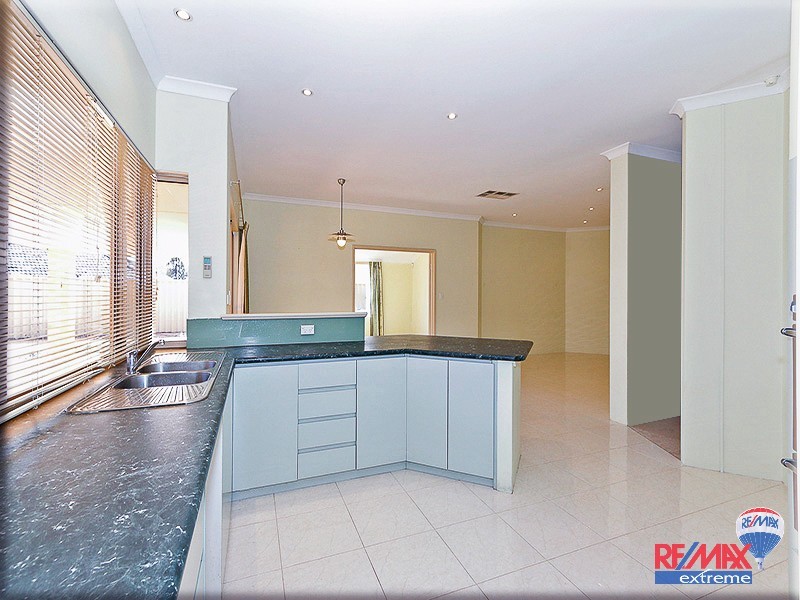 17 Reigate Way, Butler WA 6036
