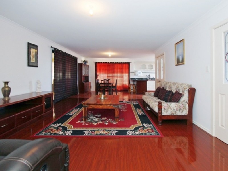 8 Parham Road, Quinns Rocks WA 6030
