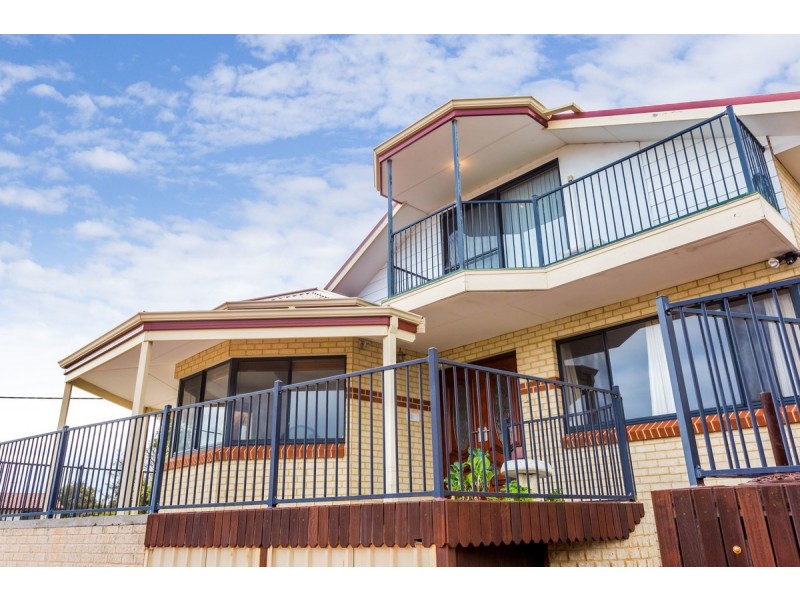 8 Parham Road, Quinns Rocks WA 6030