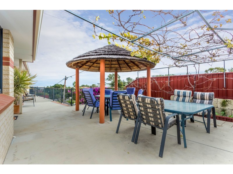 8 Parham Road, Quinns Rocks WA 6030