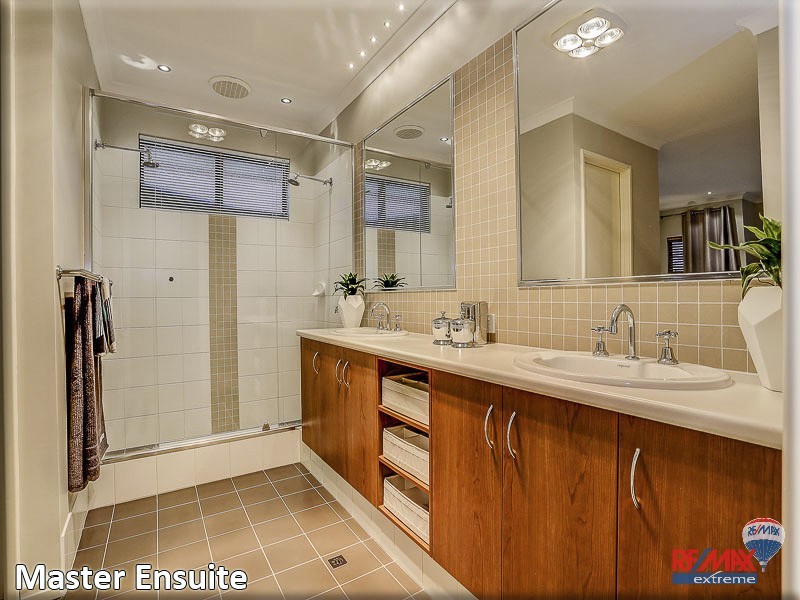 39 Heysham Bend, Butler WA 6036