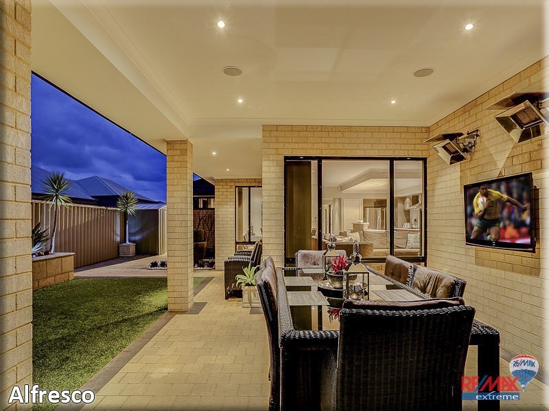 39 Heysham Bend, Butler WA 6036