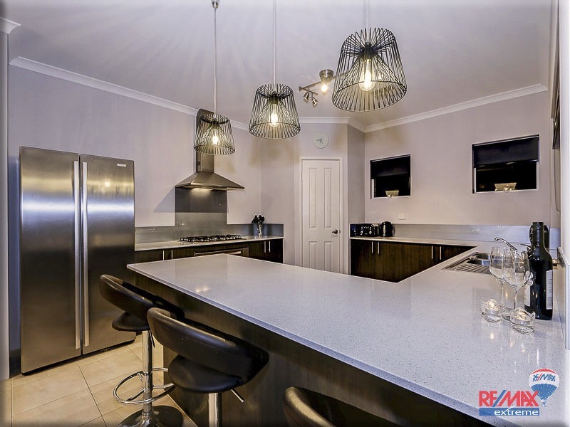 4 Kendal Turn, Alkimos WA 6038