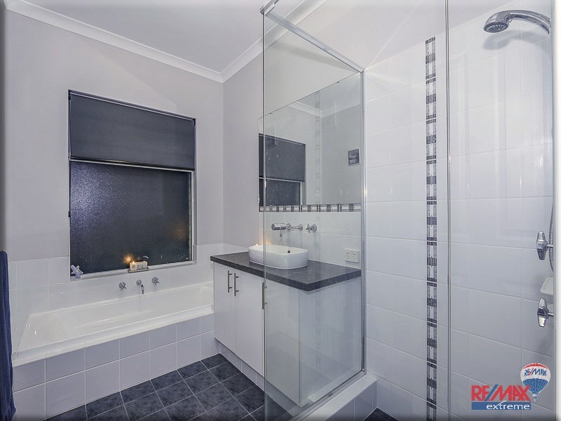 4 Kendal Turn, Alkimos WA 6038