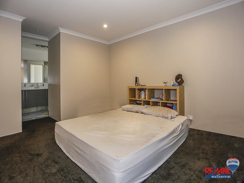 135 Lindsay Beach Boulevard, Yanchep WA 6035