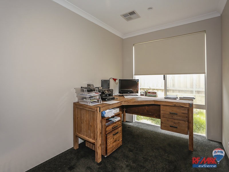 135 Lindsay Beach Boulevard, Yanchep WA 6035
