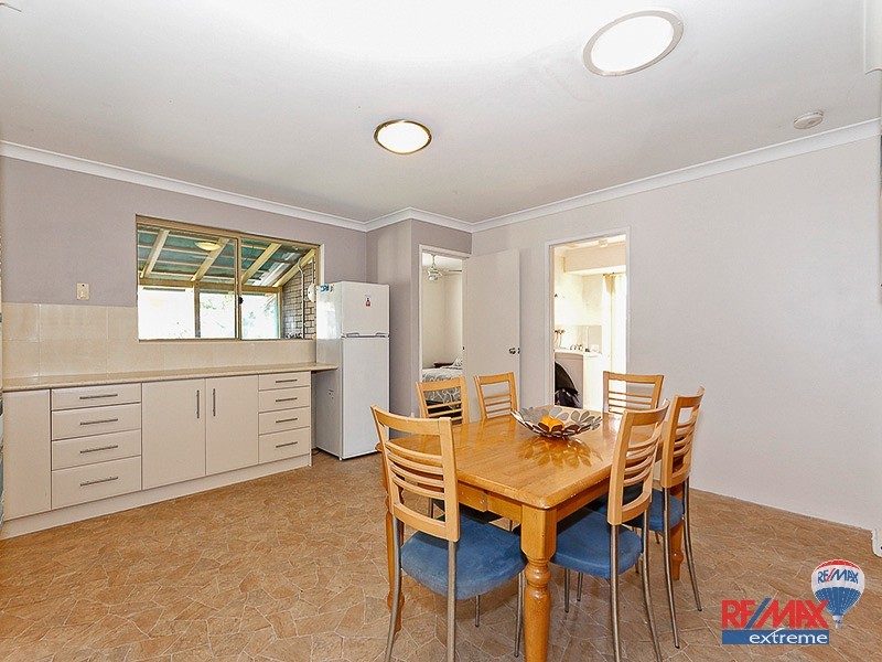 11 Trotman Crescent, Yanchep WA 6035
