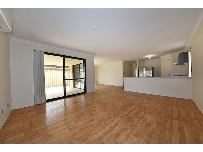 117 Rosegreen Avenue, Butler WA 6036