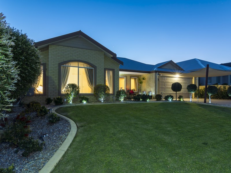 92 Liberty Drive, Clarkson WA 6030