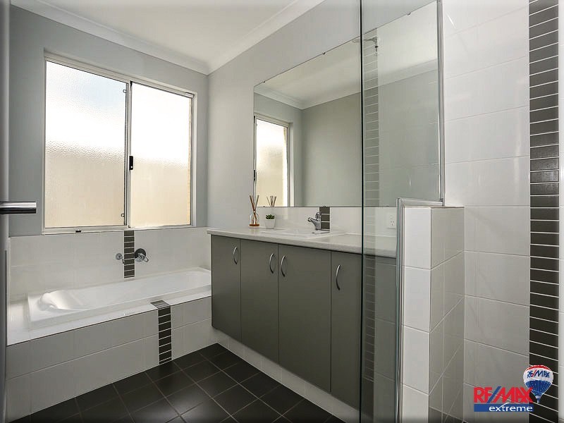 44 Malleefowl Way, Alkimos WA 6038