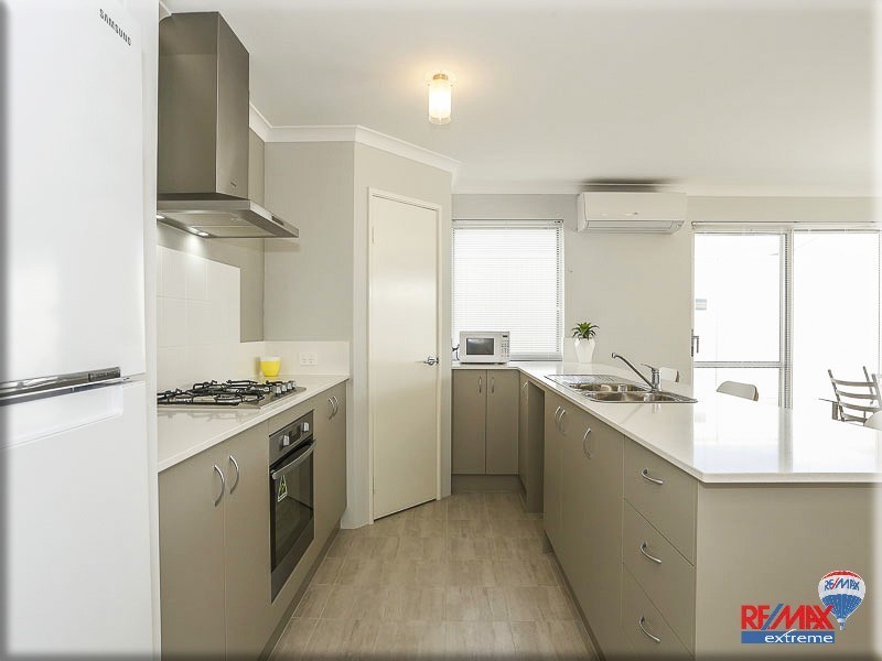 44 Malleefowl Way, Alkimos WA 6038