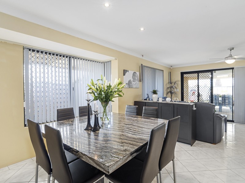 21 Badcoe Alley, Clarkson WA 6030