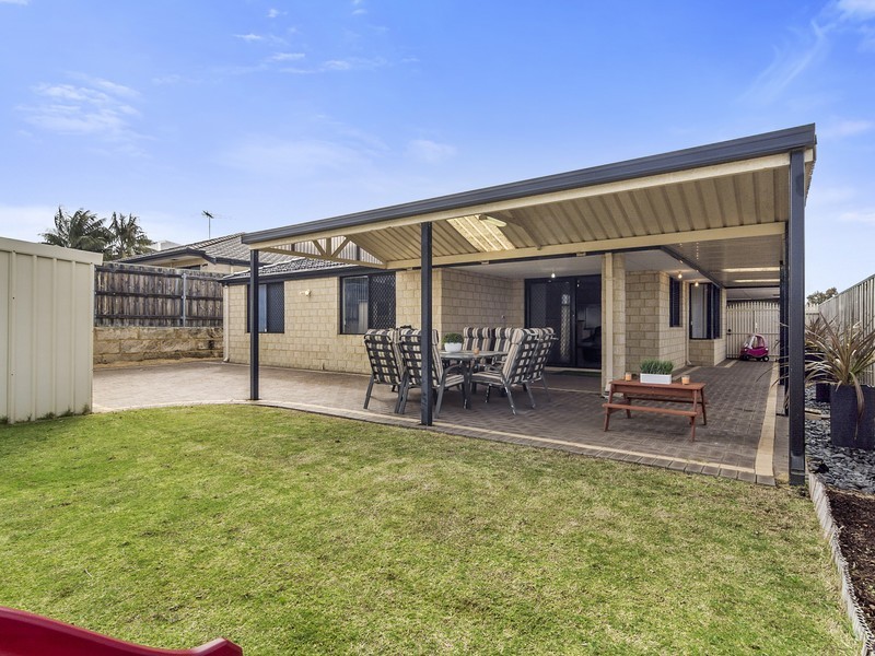 21 Badcoe Alley, Clarkson WA 6030