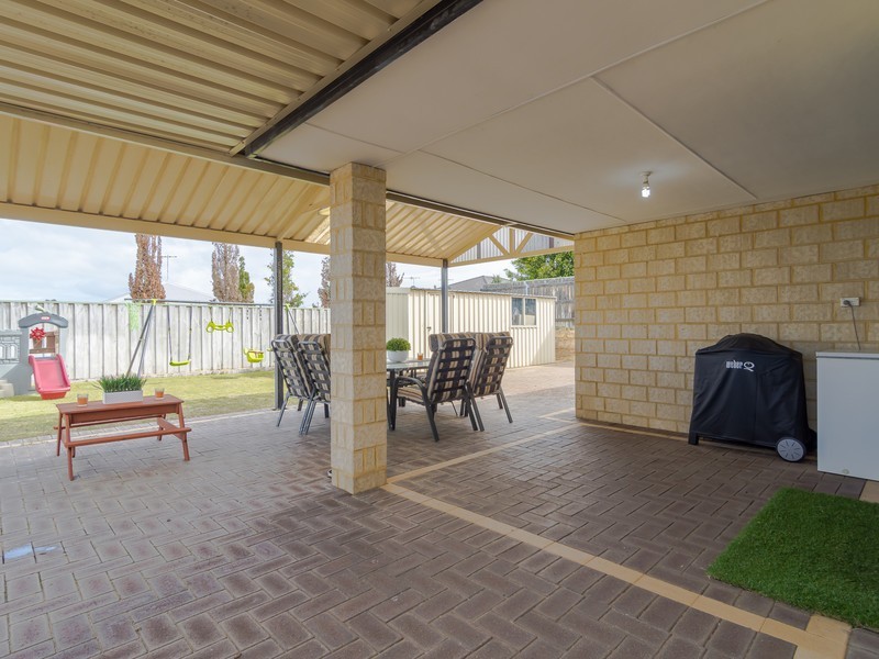 21 Badcoe Alley, Clarkson WA 6030