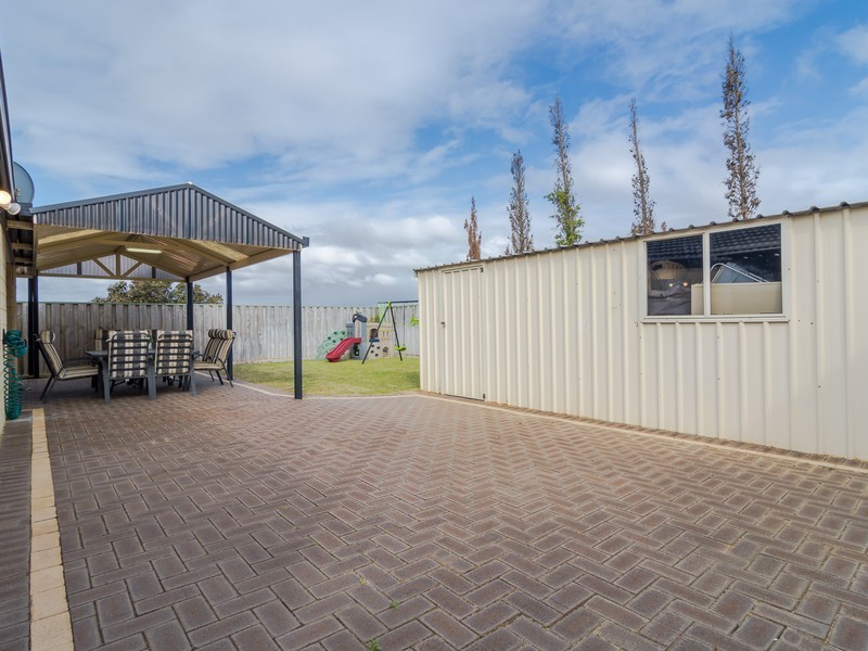 21 Badcoe Alley, Clarkson WA 6030
