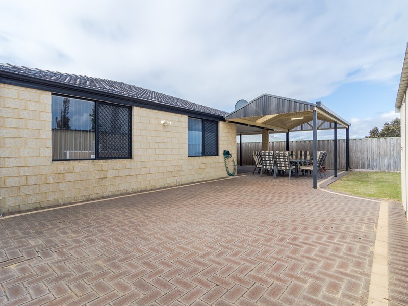 21 Badcoe Alley, Clarkson WA 6030
