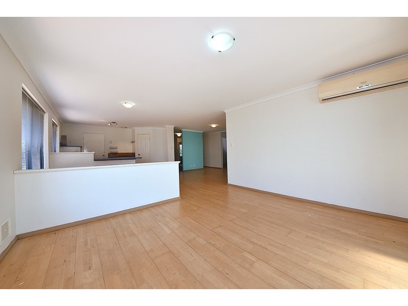 9 Upham Brace, Butler WA 6036