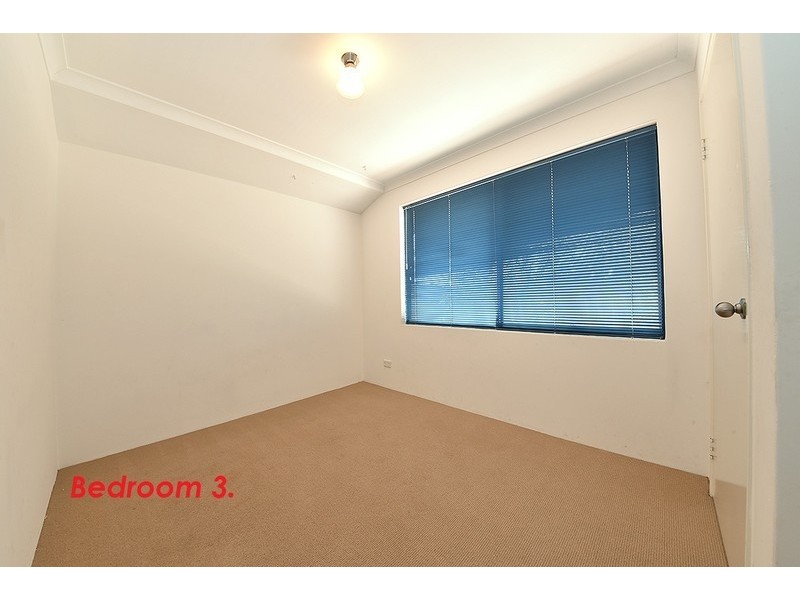 9 Upham Brace, Butler WA 6036