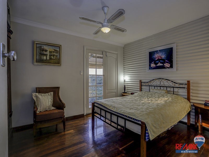 54 Hackney Way, Yanchep WA 6035