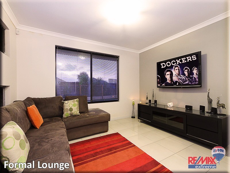 1 Featherstone Gardens, Butler WA 6036