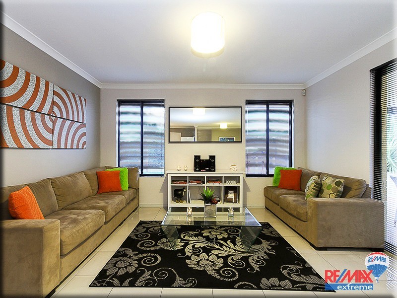 1 Featherstone Gardens, Butler WA 6036