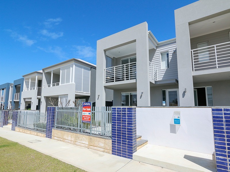 10 Fusus Lane, Jindalee WA 6036