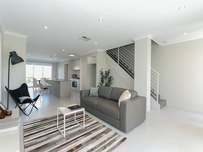 10 Fusus Lane, Jindalee WA 6036