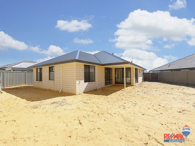 7 Crete Way, Alkimos WA 6038