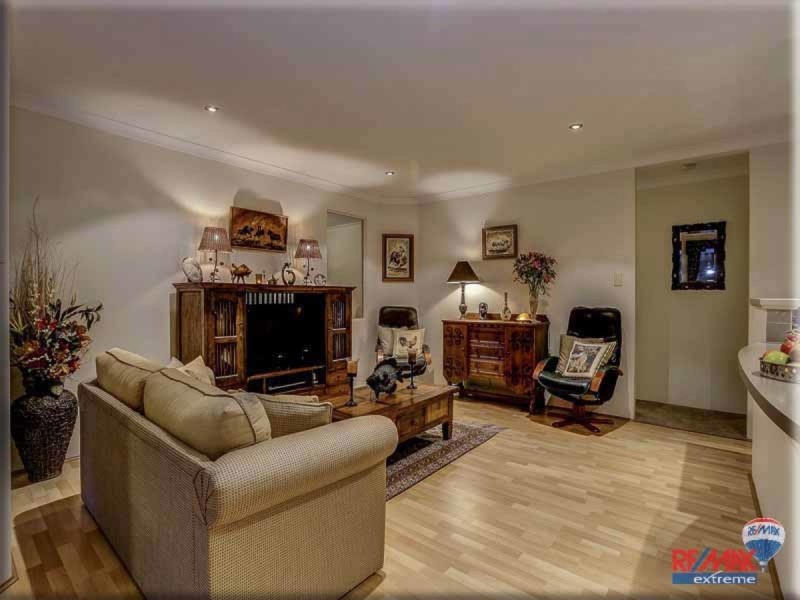 24 Landbeach Boulevard, Butler WA 6036