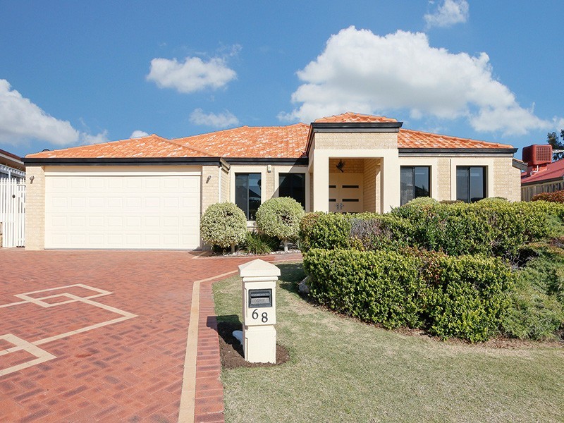 68 Dartmouth Circle, Quinns Rocks WA 6030