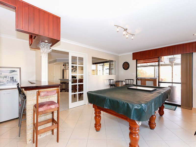 68 Dartmouth Circle, Quinns Rocks WA 6030
