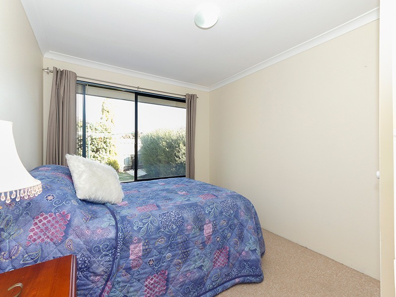 68 Dartmouth Circle, Quinns Rocks WA 6030