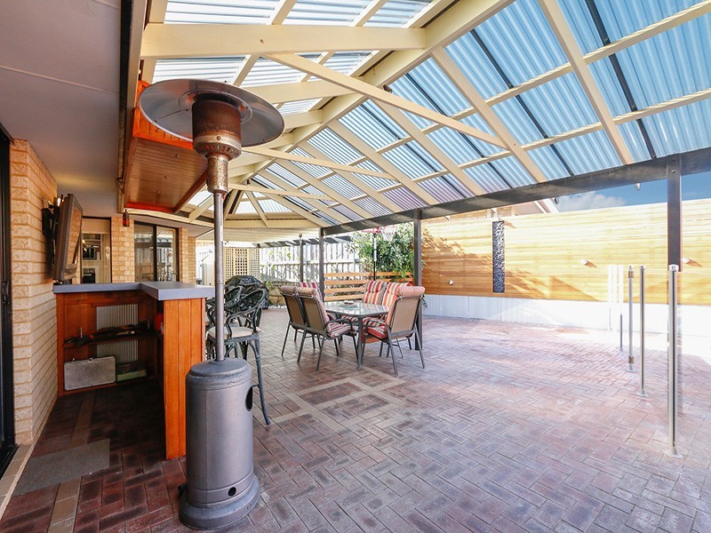 68 Dartmouth Circle, Quinns Rocks WA 6030