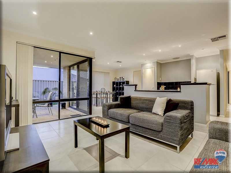 10 Kilmaine Road, Ridgewood WA 6030