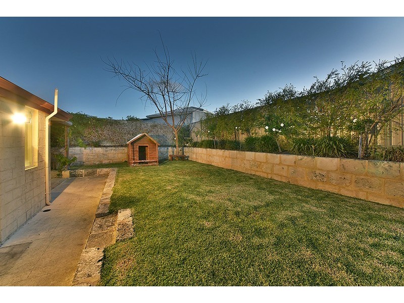 21 Southsea Road, Quinns Rocks WA 6030