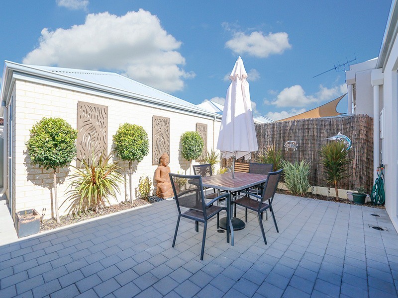 12 Antares Street, Clarkson WA 6030