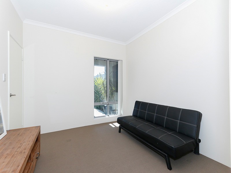 12 Antares Street, Clarkson WA 6030