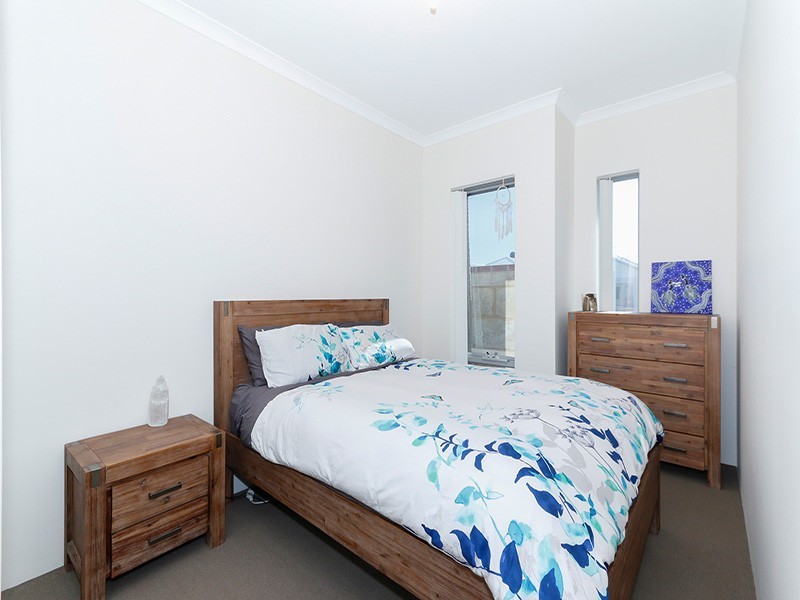 12 Antares Street, Clarkson WA 6030