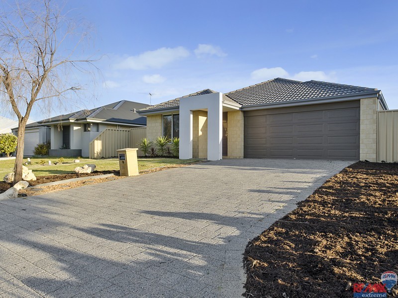 35 Broadford Avenue, Butler WA 6036