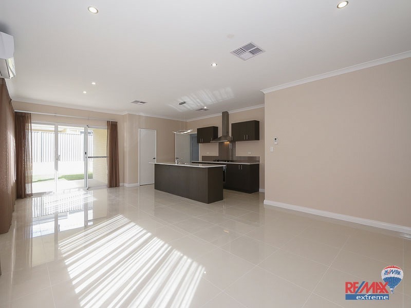 6 Citrine Street, Eglinton WA 6034