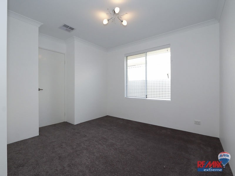 6 Citrine Street, Eglinton WA 6034